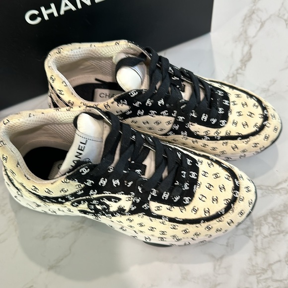 CHANEL logo mania suede sneakers size 38 - Picture 2 of 16
